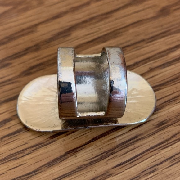 MOVING SALE | Women’s light gold cigar band ring with boho design. Ring size 8 - Picture 3 of 3